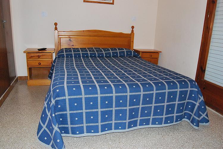 Hostal Gran Sol Llança Δωμάτιο φωτογραφία