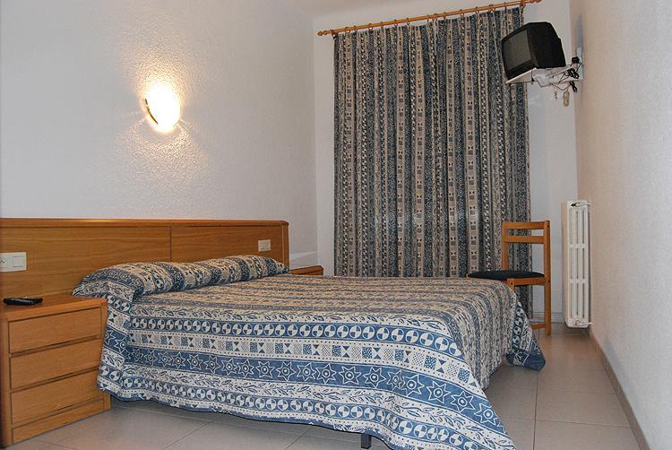 Hostal Gran Sol Llança Εξωτερικό φωτογραφία